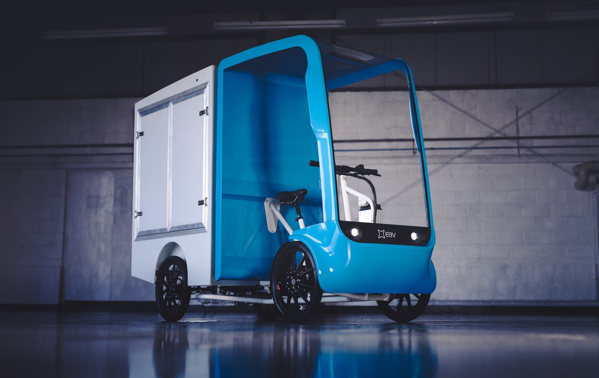 Με αυτό το ηλεκτρικό ποδηλατο-φορτηγό οι παραδόσεις στις πόλεις θα γίνονται ταχύτατα και οικολογικά!