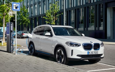 Πόσο κοστίζει στην Ελλάδα το πρώτο ηλεκτρικό SUV της BMW;