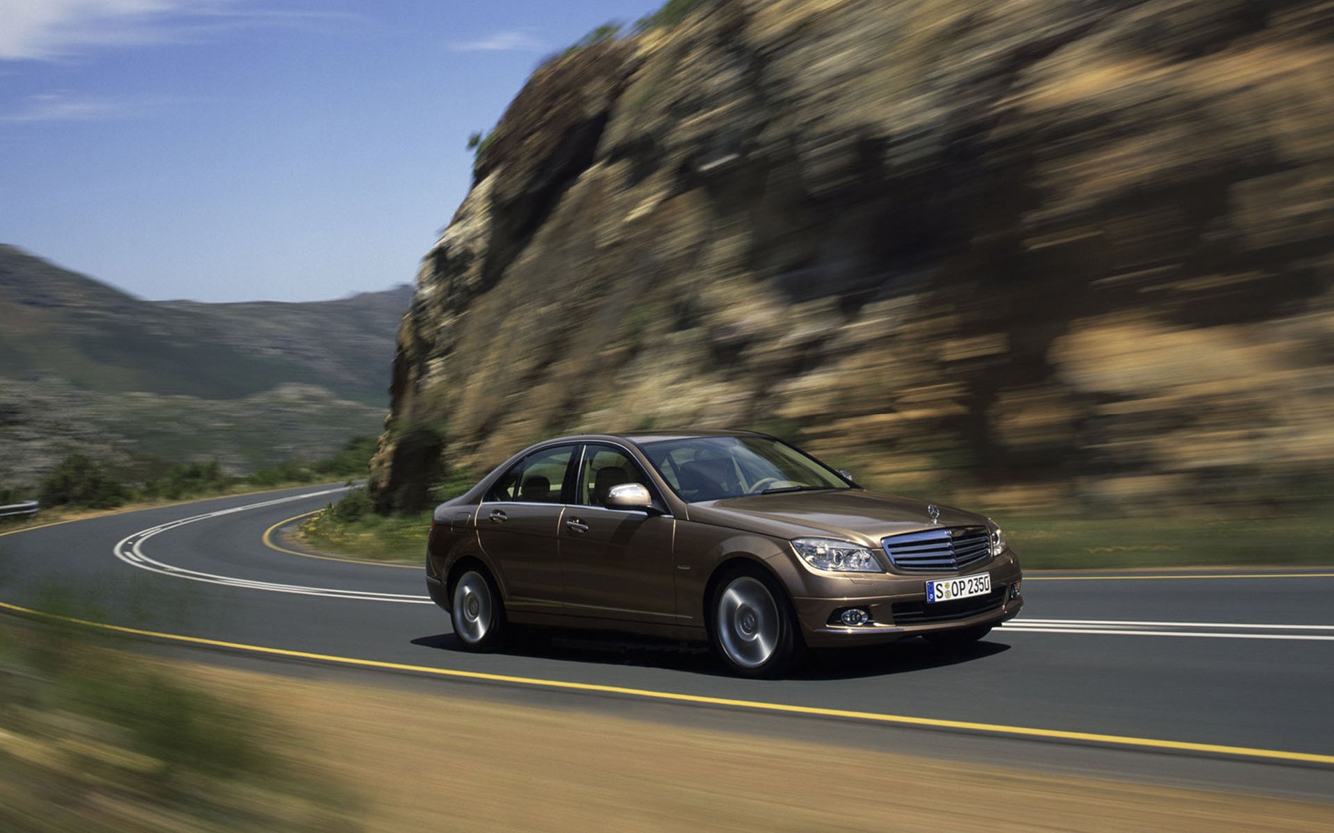 Ανάκληση Mercedes-Benz C-Class & E-Class