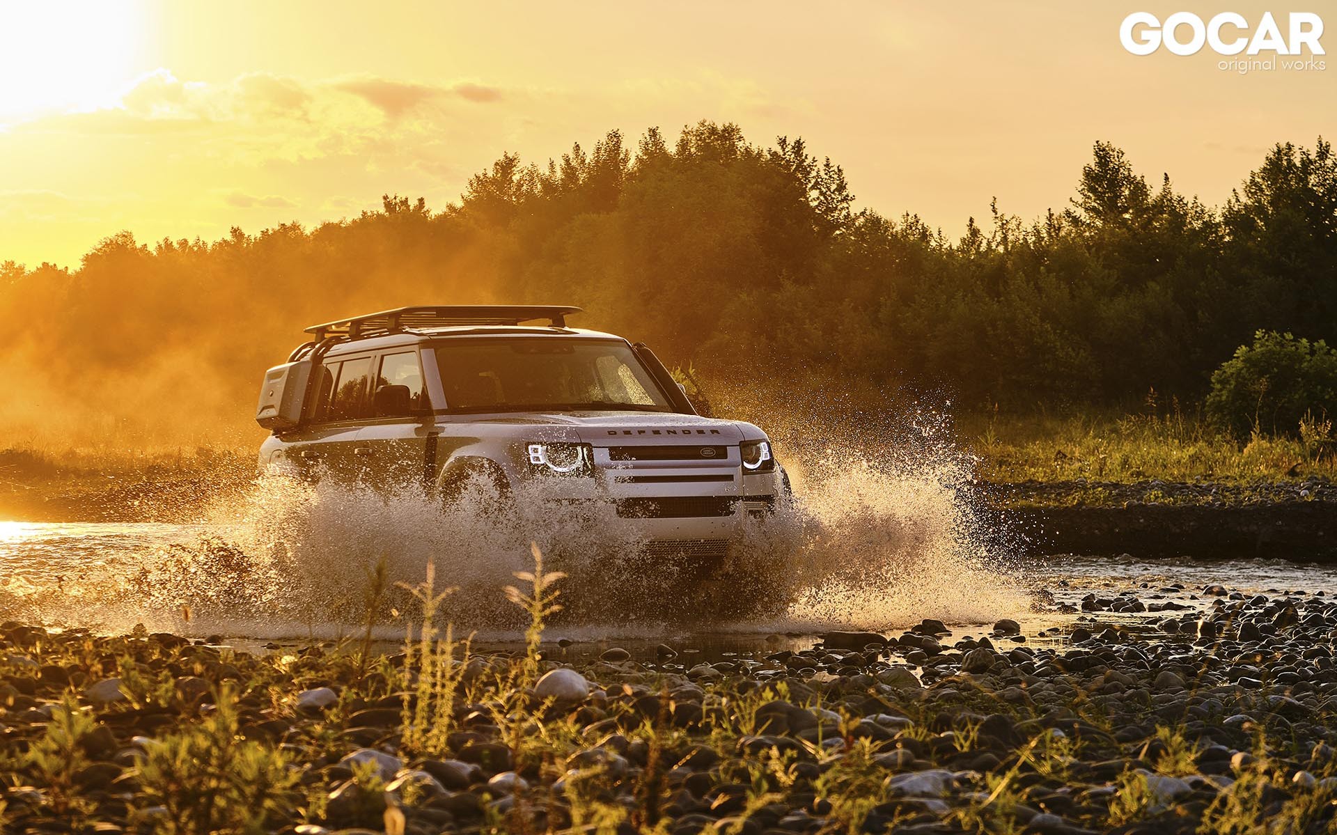 Land Rover Defender βενζίνη ή πετρέλαιο; - Τι ψηφίσατε