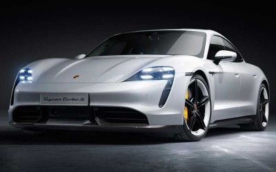 Η Porsche Taycan Turbo S δέχεται ήδη το πρώτο της φρεσκάρισμα