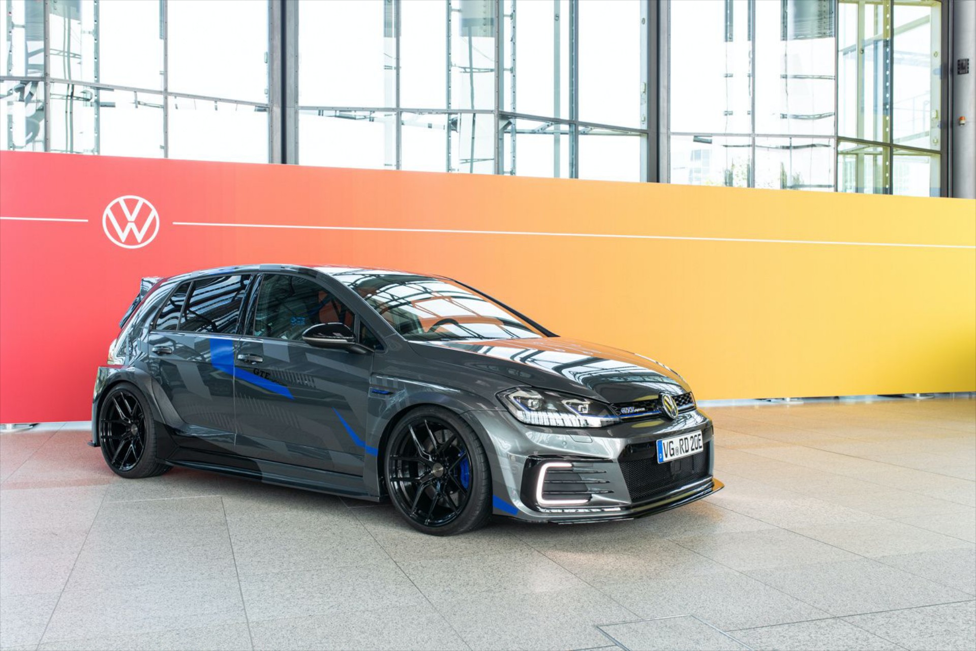 VW Golf GTE HyRACER: Το concept των πιτσιρικάδων του VW Group
