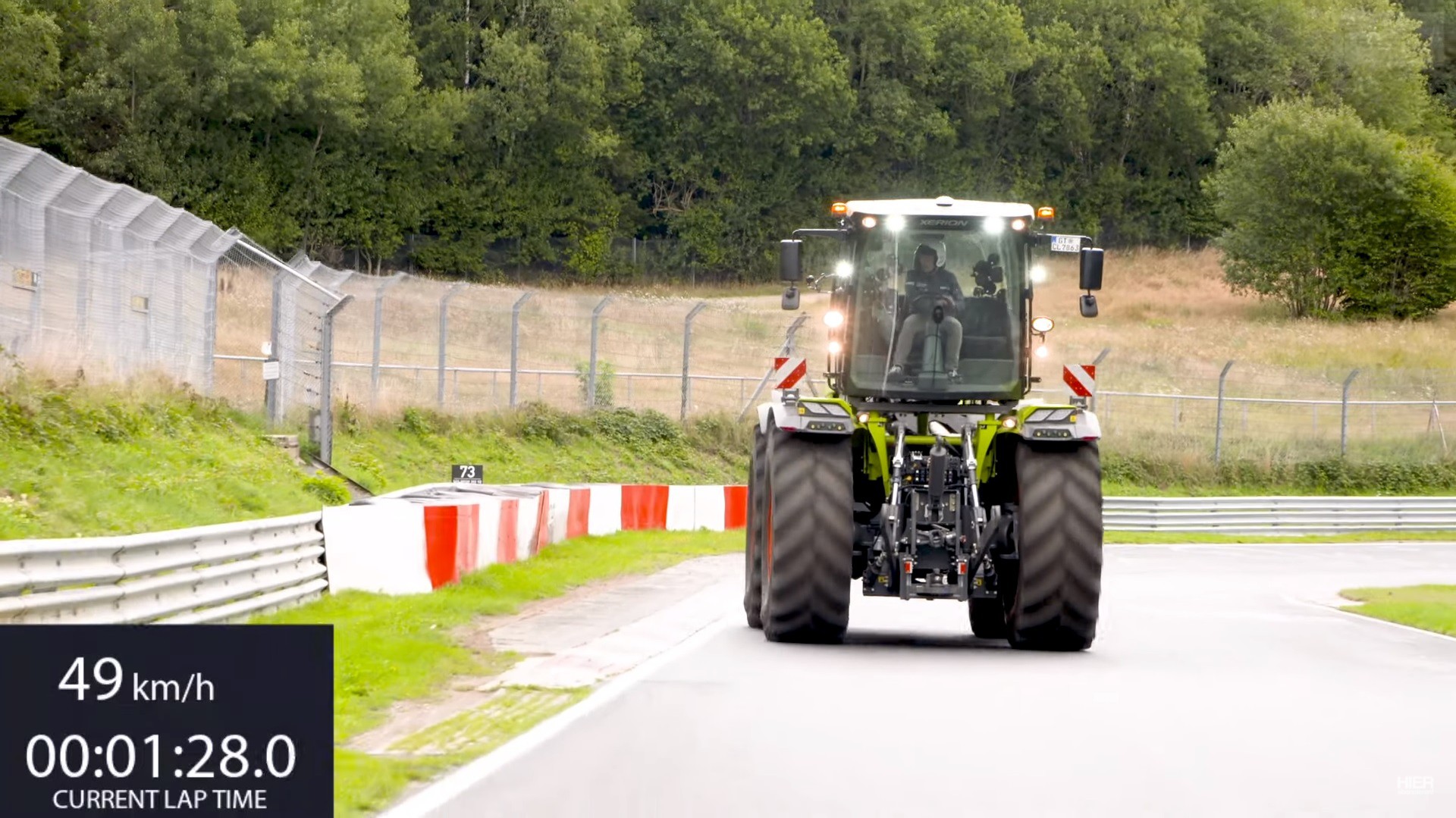 Γυρνώντας το Nürburgring με τρακτέρ! [Video]