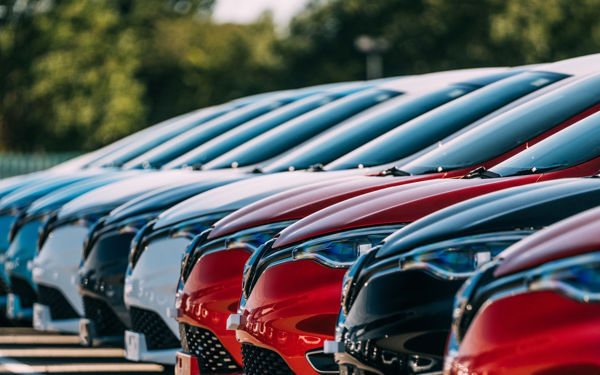 Σημαντική πτώση στην αγορά νέων ΙΧ τον Αύγουστο