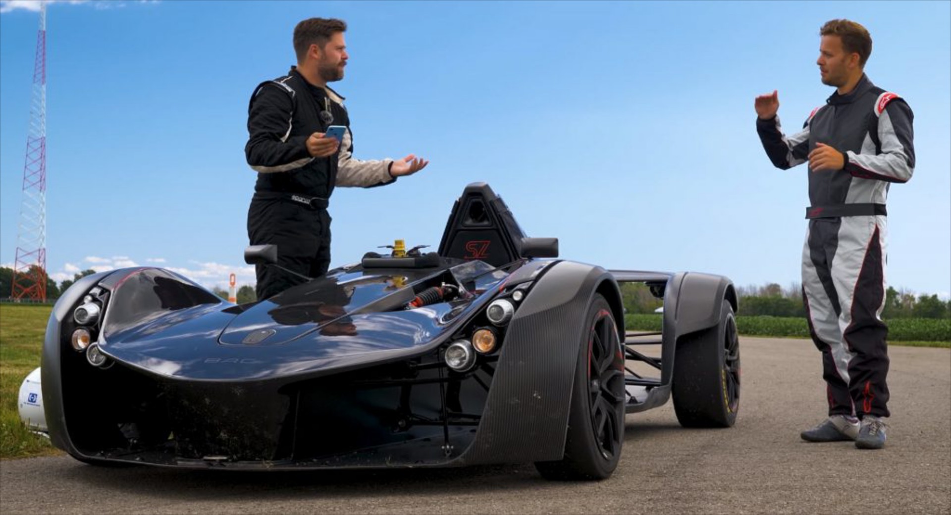 BAC Mono: Ένα μονοθέσιο πίστας για τον δρόμο [Video]
