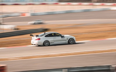 Ο Kubica τέρμα γκάζι με μία BMW M4 στο Nurburgring! (video)