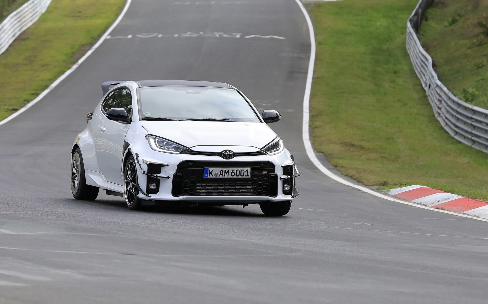 Ένα… μυστηριώδες GR Yaris στο Nurburgring