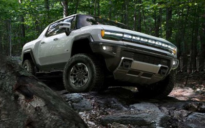 Ιδού η αναγέννηση του Hummer: Ένα ηλεκτρικό pick-up 1.000 ίππων!