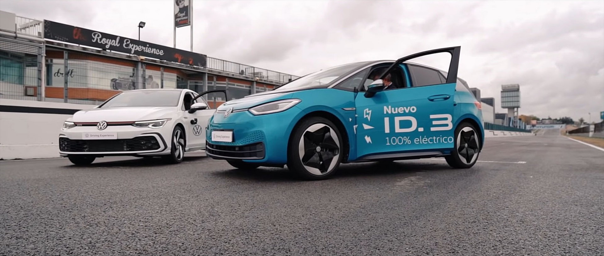 Volkswagen Golf GTI Vs ID.3: Ποιο είναι ταχύτερο; (video)