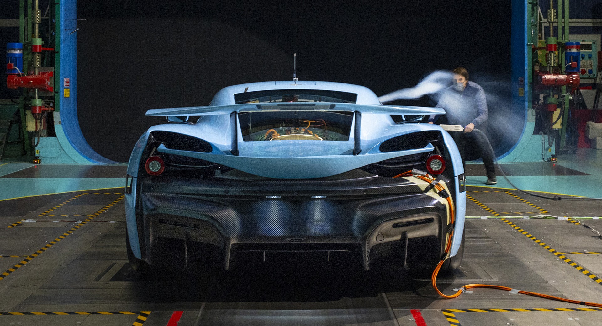 Πώς δοκιμάζεται ένα hypercar στο αεροδυναμικό τούνελ; [Video]