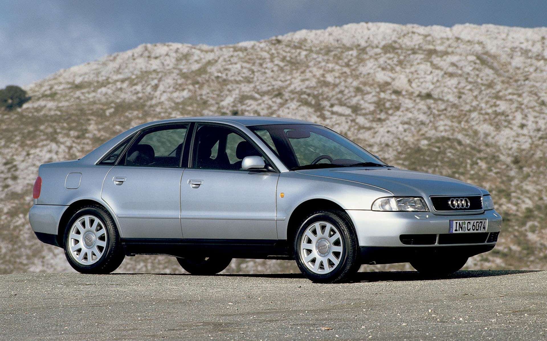 Ανάκληση Audi A4, A6, A8, TT