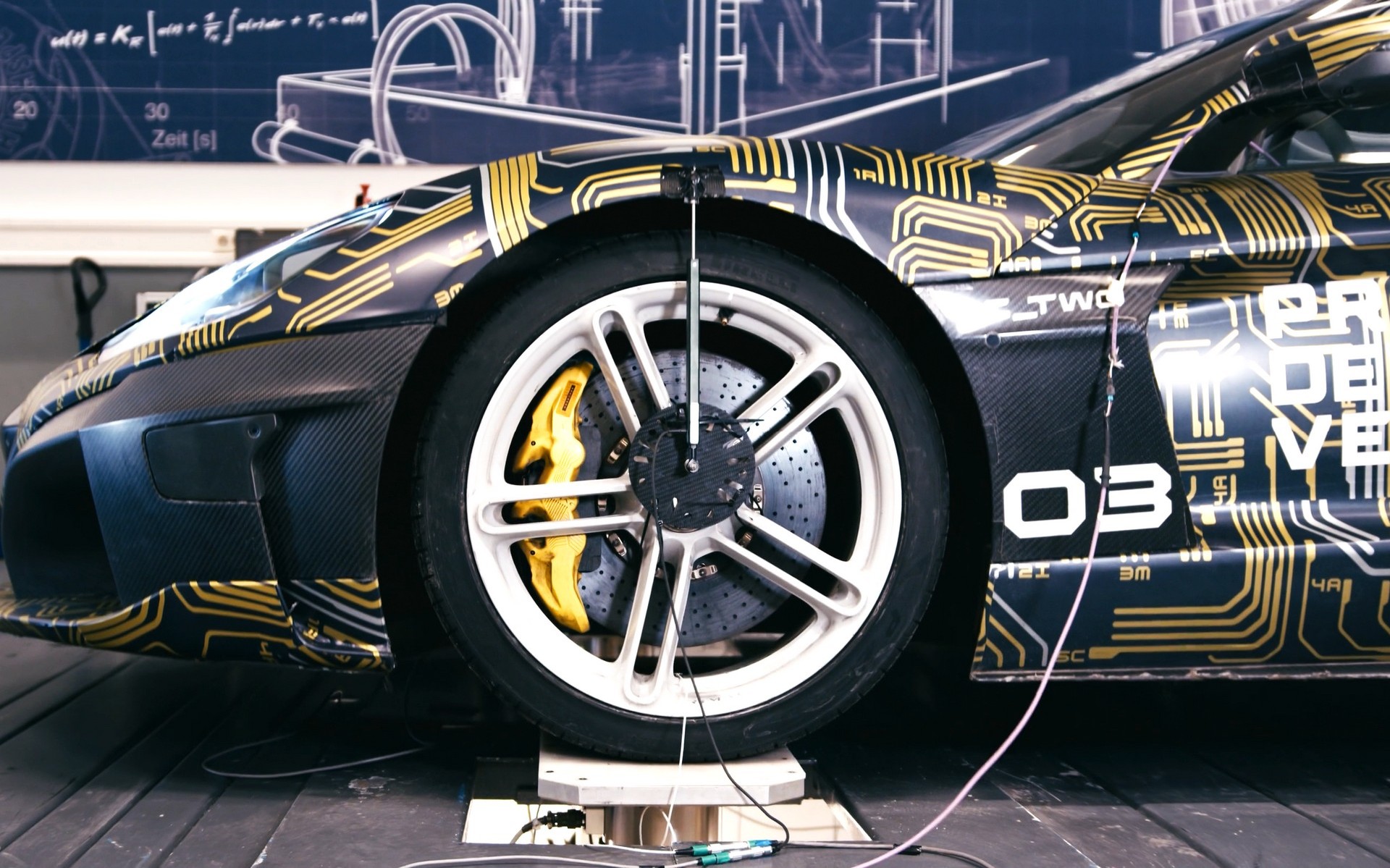 Rimac C_Two: Εστιάζοντας στην ανάρτηση (video)