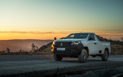 Άρχισαν οι πωλήσεις του pick up της Peugeot