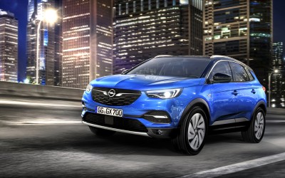 Δωρεάν πακέτα εξοπλισμού για το Opel Grandland X