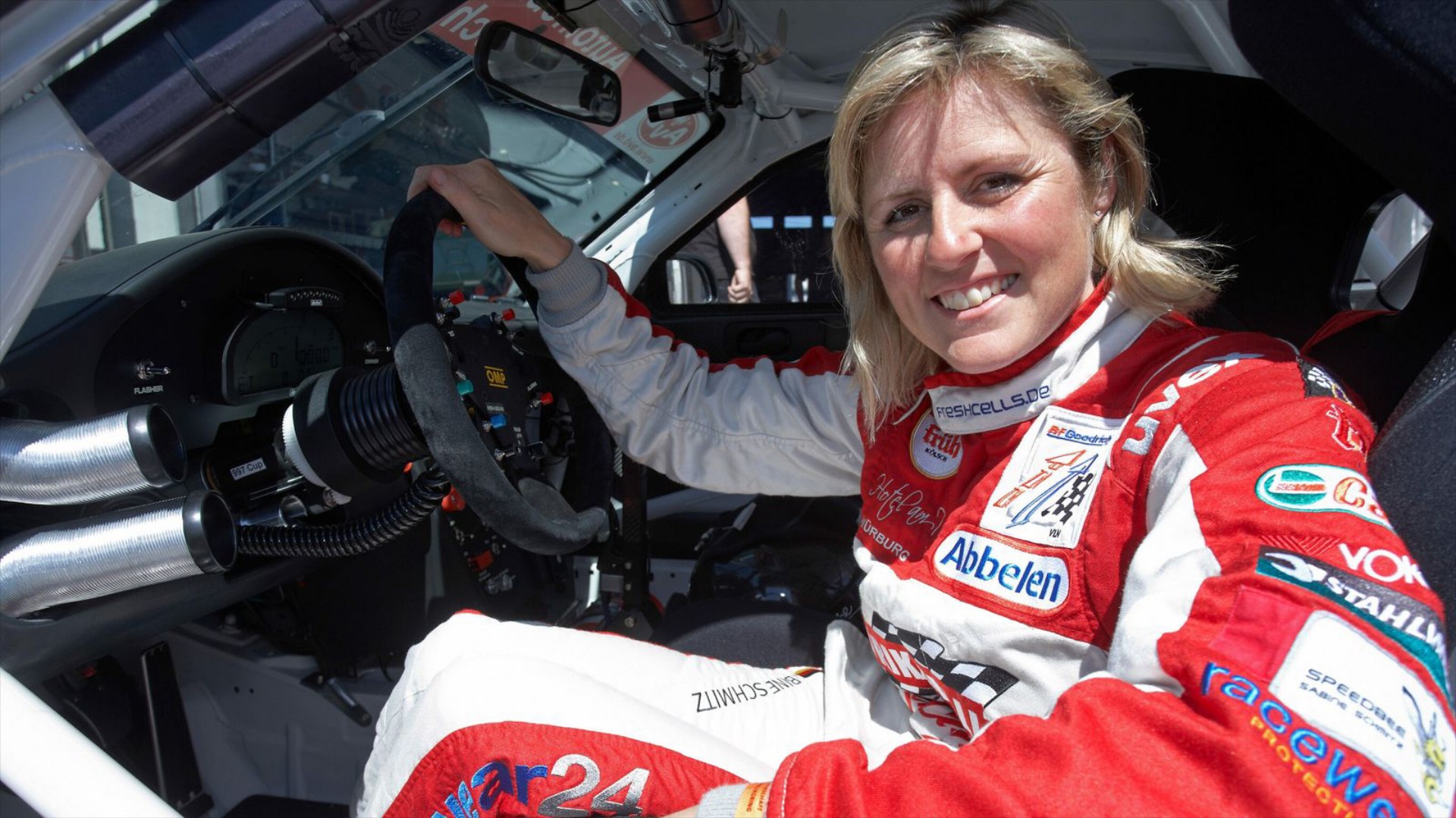 «Έφυγε» η Sabine Schmitz (video)