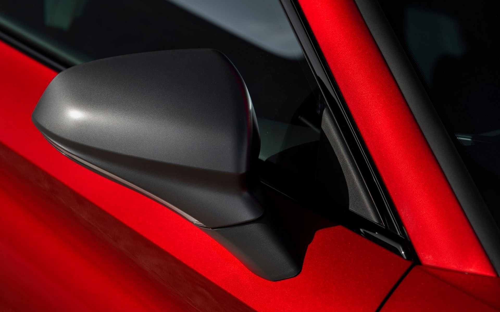 To σπορ υβριδικό χάτσμπακ των 150 ίππων με τιμή κάτω από 24.000 €