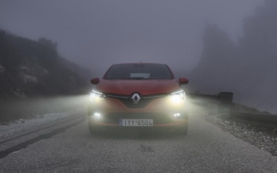 Οι έξυπνοι παίρνουν το νέο Renault Clio και κερδίζουν έως 2.500 ευρώ!