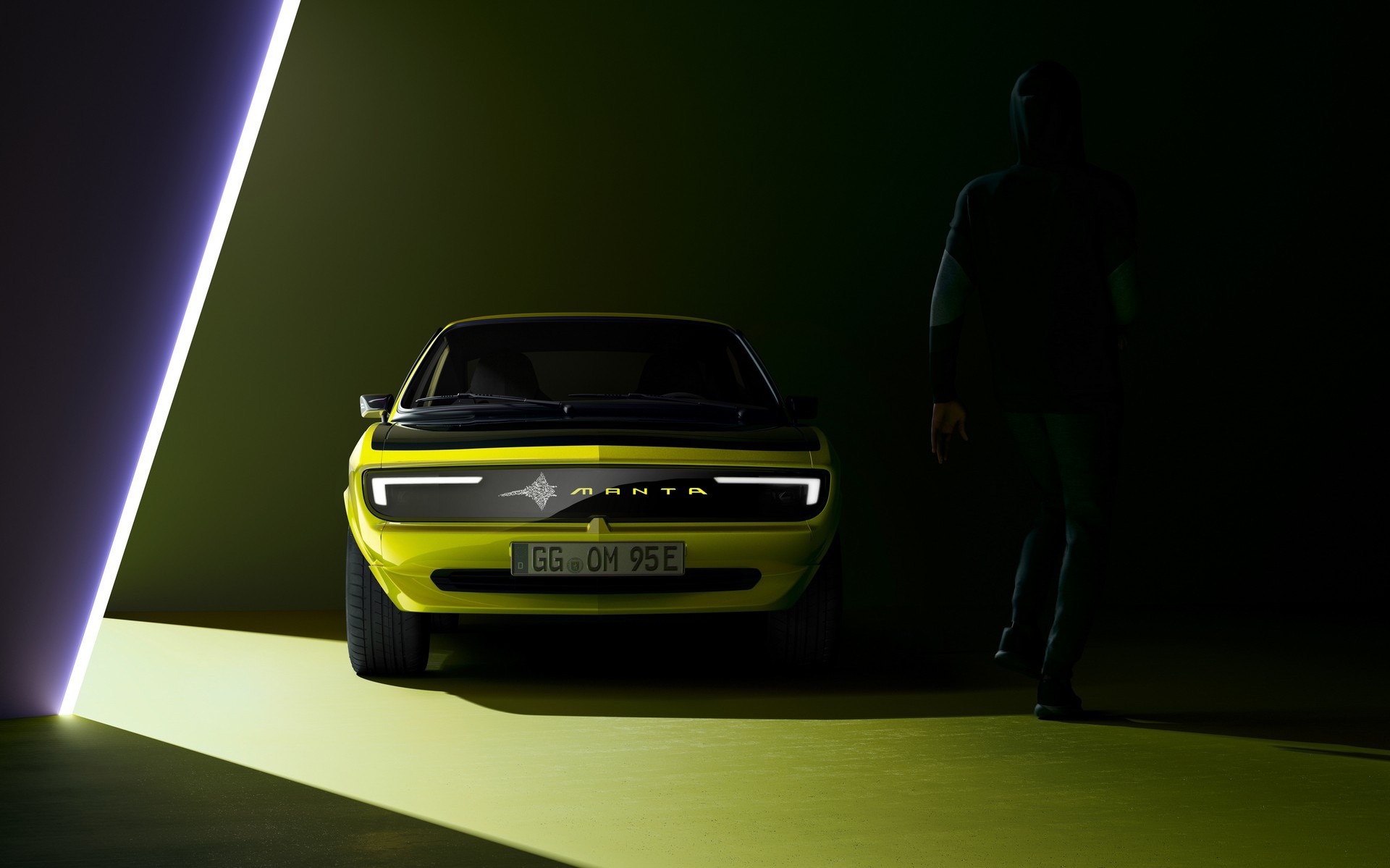 Πότε αποκαλύπτεται το ηλεκτρικό Opel Manta GSe ElektroMOD; (video)