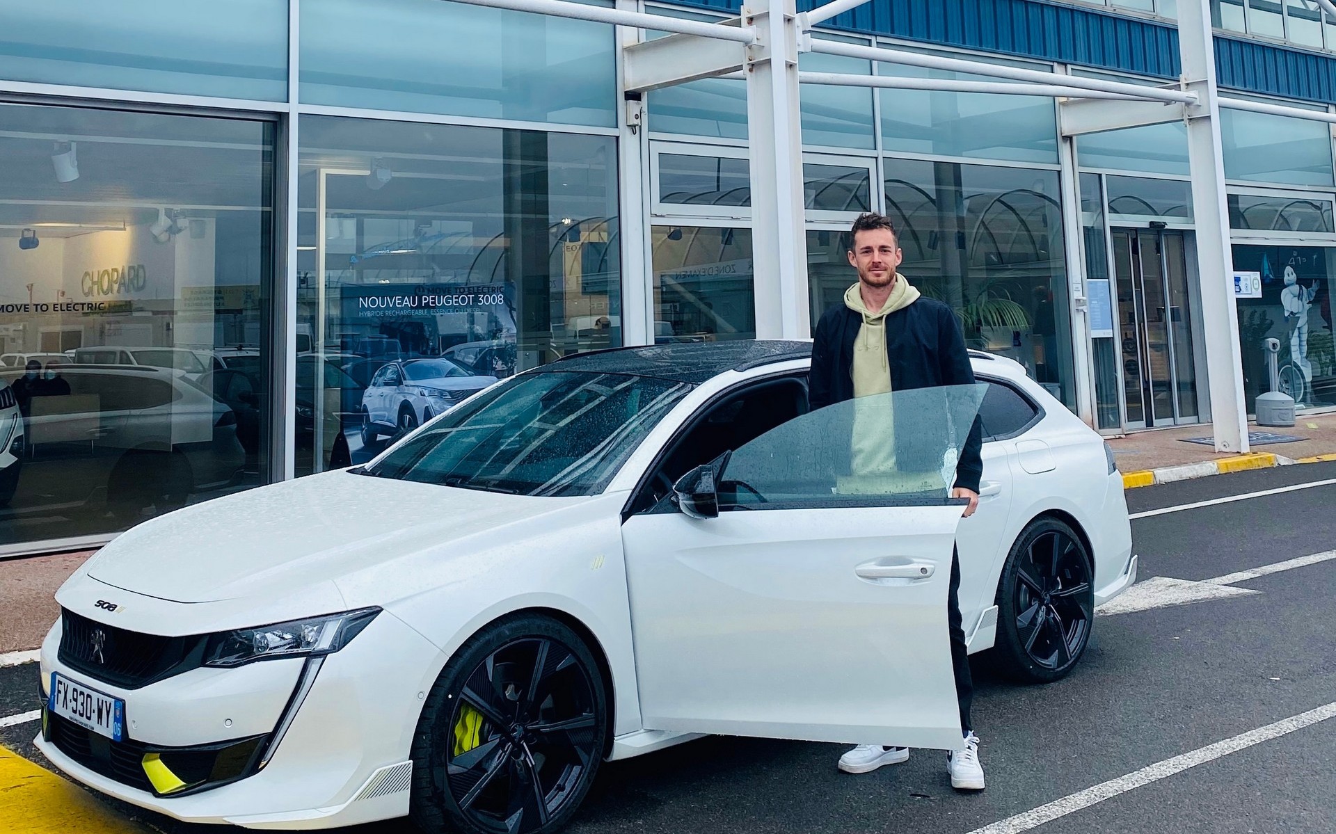 Mε Peugeot 508 PSE οι οδηγοί της γαλλικής εταιρείας στο WEC