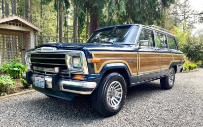 Πόσα θα έδινες για αυτό το Jeep Grand Wagoneer; (video)