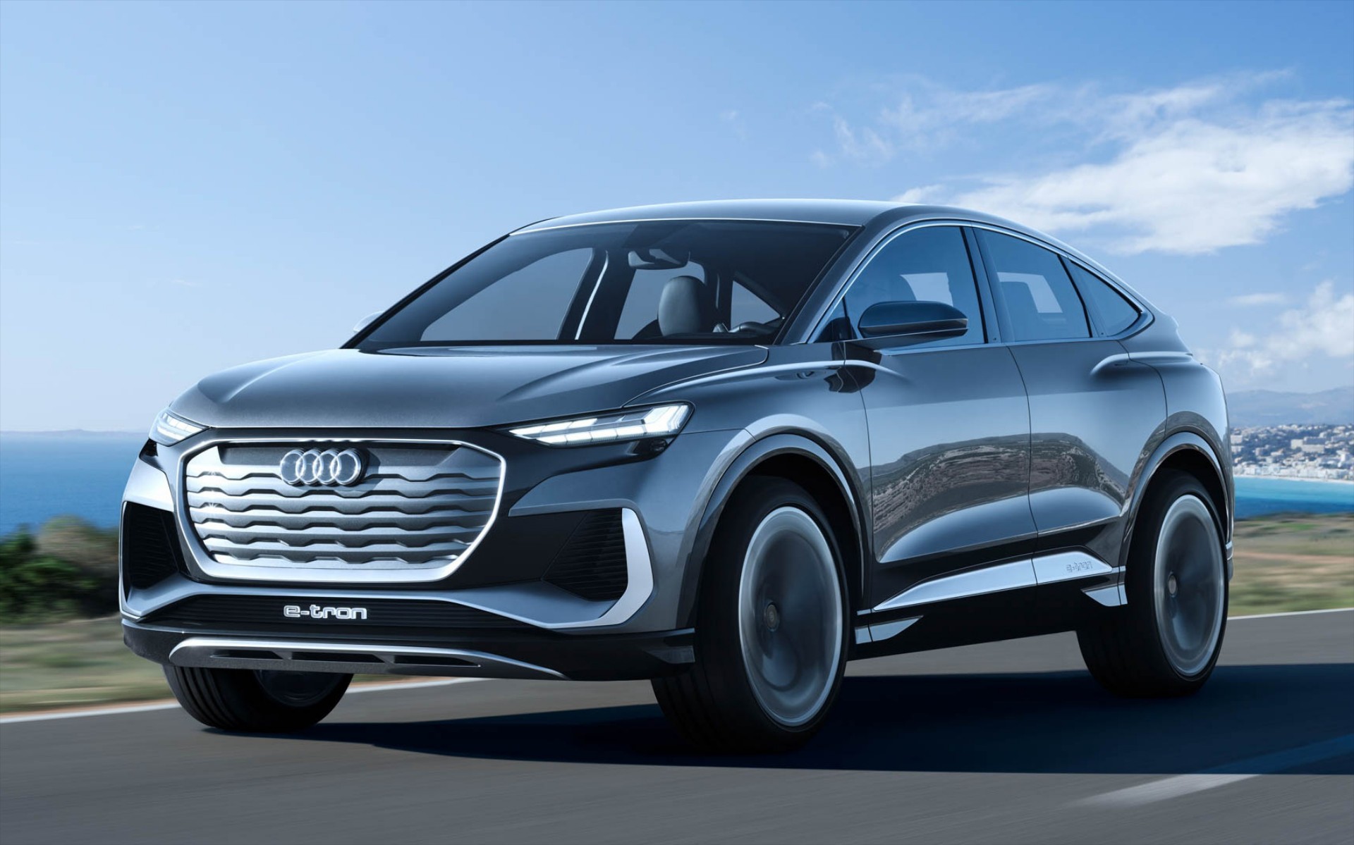 Το ηλεκτρικό Audi Q6 e-tron έρχεται με φόρα!