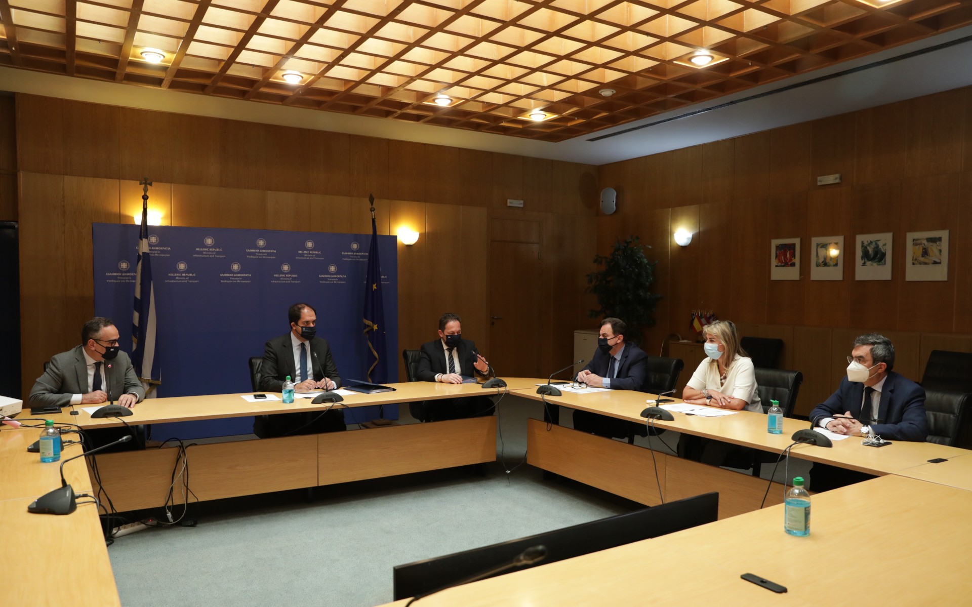 Οδική ασφάλεια: Ολοκληρώθηκε η πρώτη συνεδρίαση της Κυβερνητικής Επιτροπής 