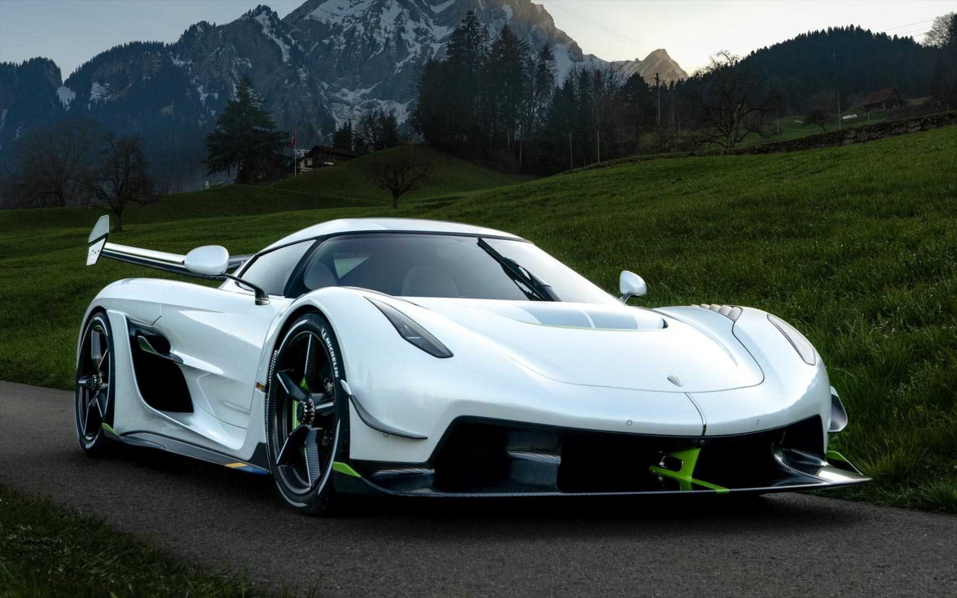 Τα μοντέλα της Koenigsegg θα παίρνουν ενέργεια από… ηφαίστεια