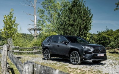 Οι τιμές του Toyota RAV4 Plug-In Hybrid στην Ελλάδα 