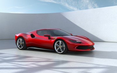 Η Ferrari μόλις παρουσίασε την «μικρή» κεντρομήχανη 296 GTB των 830 ίππων