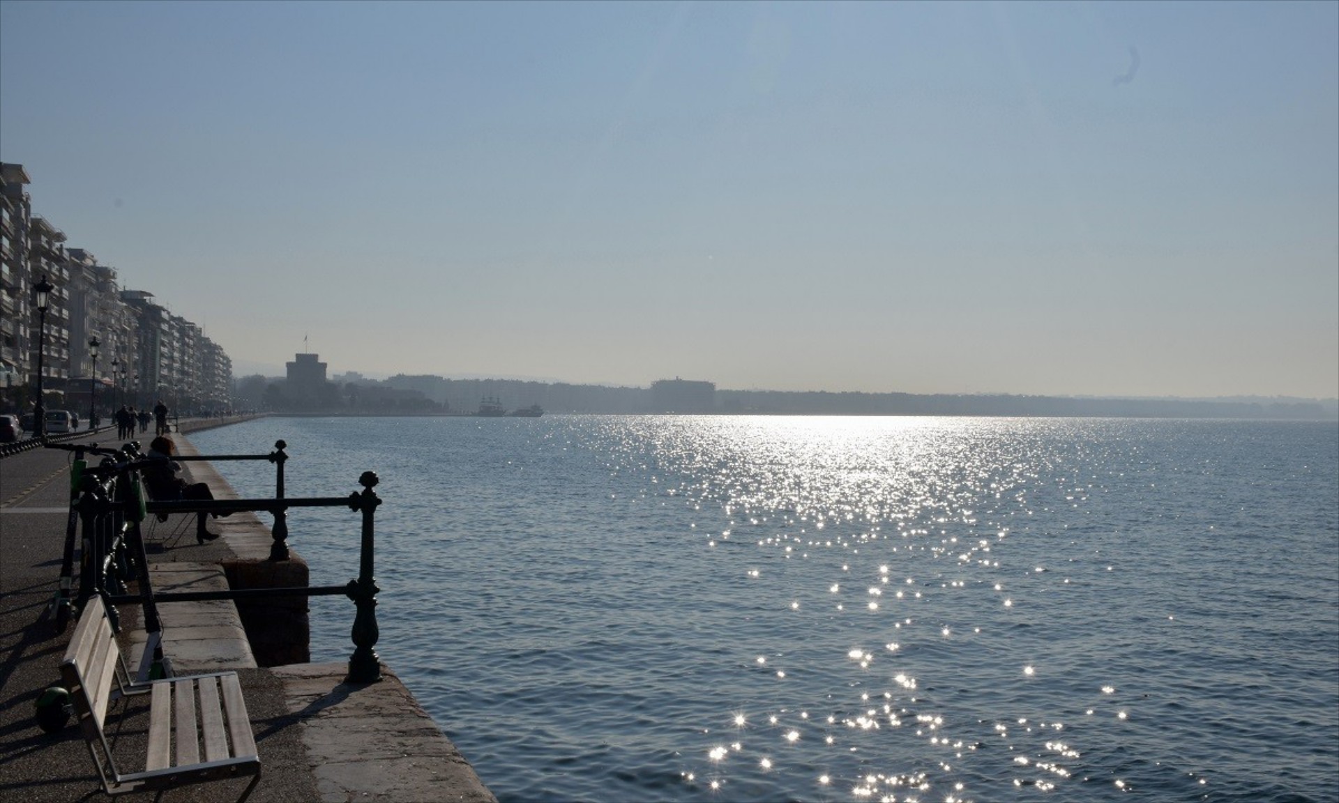 Καιρός σήμερα: Ισχυροί άνεμοι έως 6 μποφόρ – Που είναι υψηλός ο κίνδυνος εκδήλωσης πυρκαγιάς