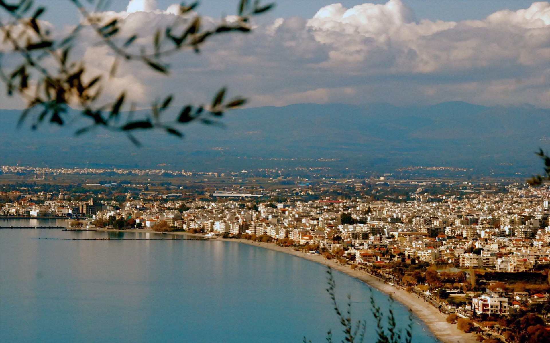 Αθήνα - Καλαμάτα: Τι θα πληρώσεις σε βενζίνη και διόδια;