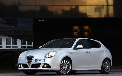 Giulietta στο Παρίσι – Νέοι κινητήρες, αυτόματο κιβώτιο