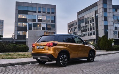 Suzuki Vitara Hybrid: Δείτε αναλυτικά τιμές & εξοπλισμό για όλες τις εκδόσεις