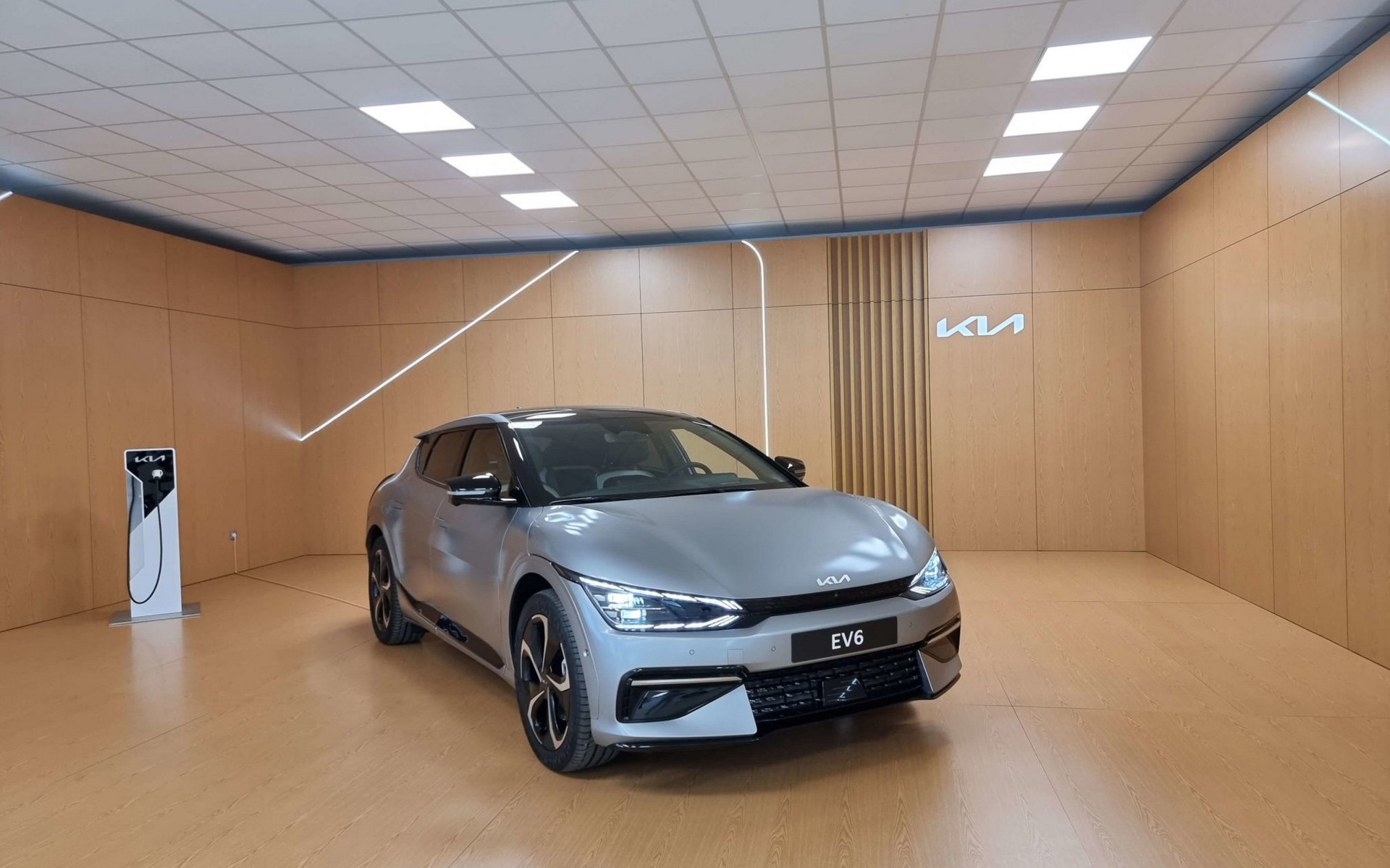 Kia EV6: Γνωρίστε το νέο ηλεκτρικό από το σαλόνι σας, live!