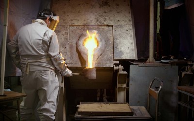 Ανακυκλώνονται οι μπαταρίες των ηλεκτρικών αυτοκινήτων; (video) 