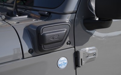 Καθαρόαιμο off-roader με κατανάλωση 3,5 lt/100 km και μηδενικά τέλη κυκλοφορίας – Ποιο είναι;