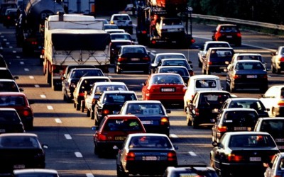 Ανασφάλιστα & Ανέλεγκτα από ΚΤΕΟ: Γιατί καθυστερούν η ηλεκτρονική διασταύρωση και τα πρόστιμα στους παραβάτες