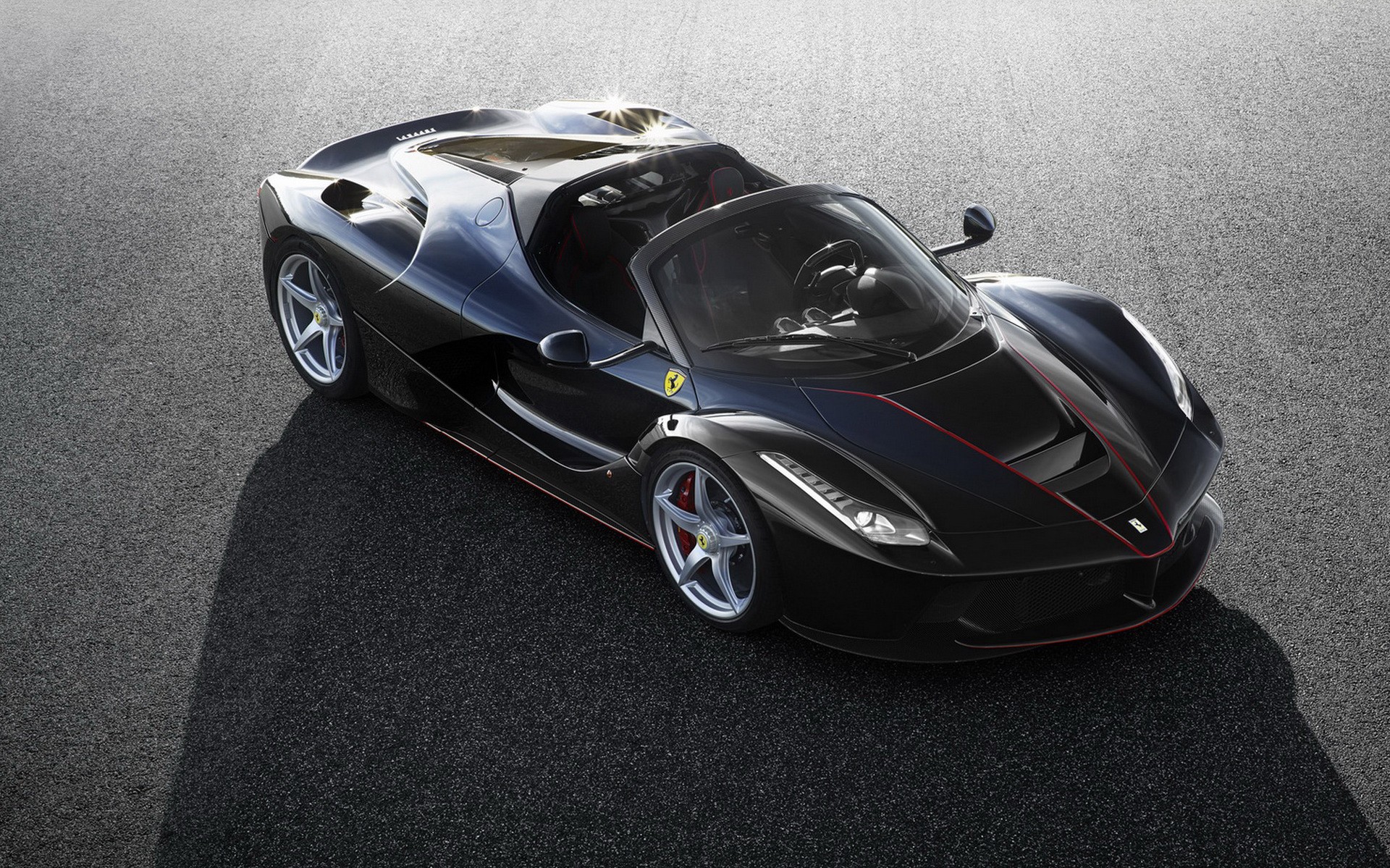 Νέο πρόγραμμα εγγύησης από την Ferrari για το hypercar των 963 ίππων!