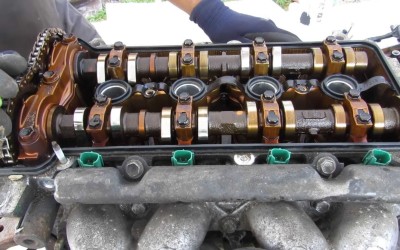 Δες πως είναι μέσα ο κινητήρας ενός υβριδικού ύστερα από 500.000 χλμ (video)