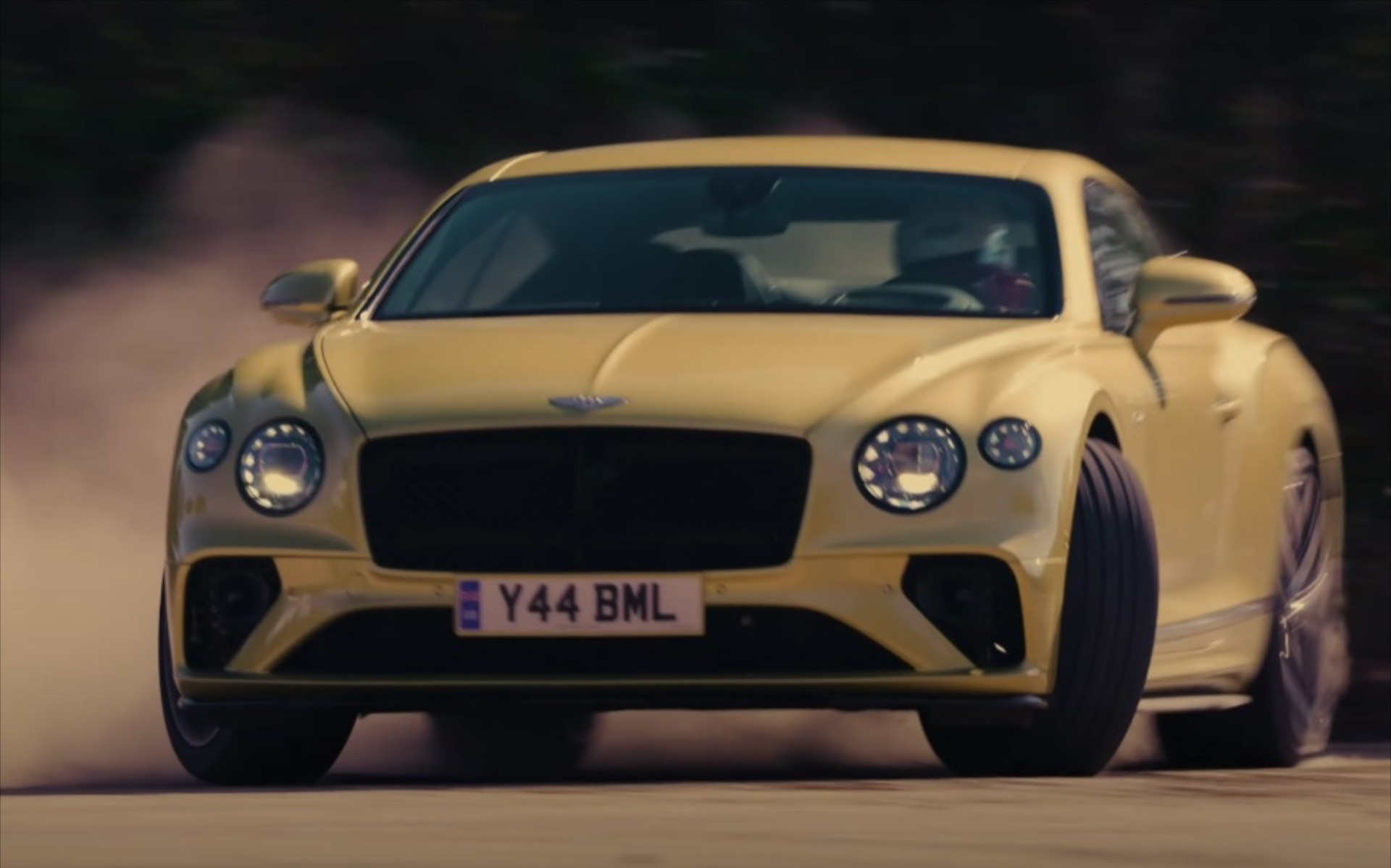 Οι Bentley πάνε με το πλάι; (video) 