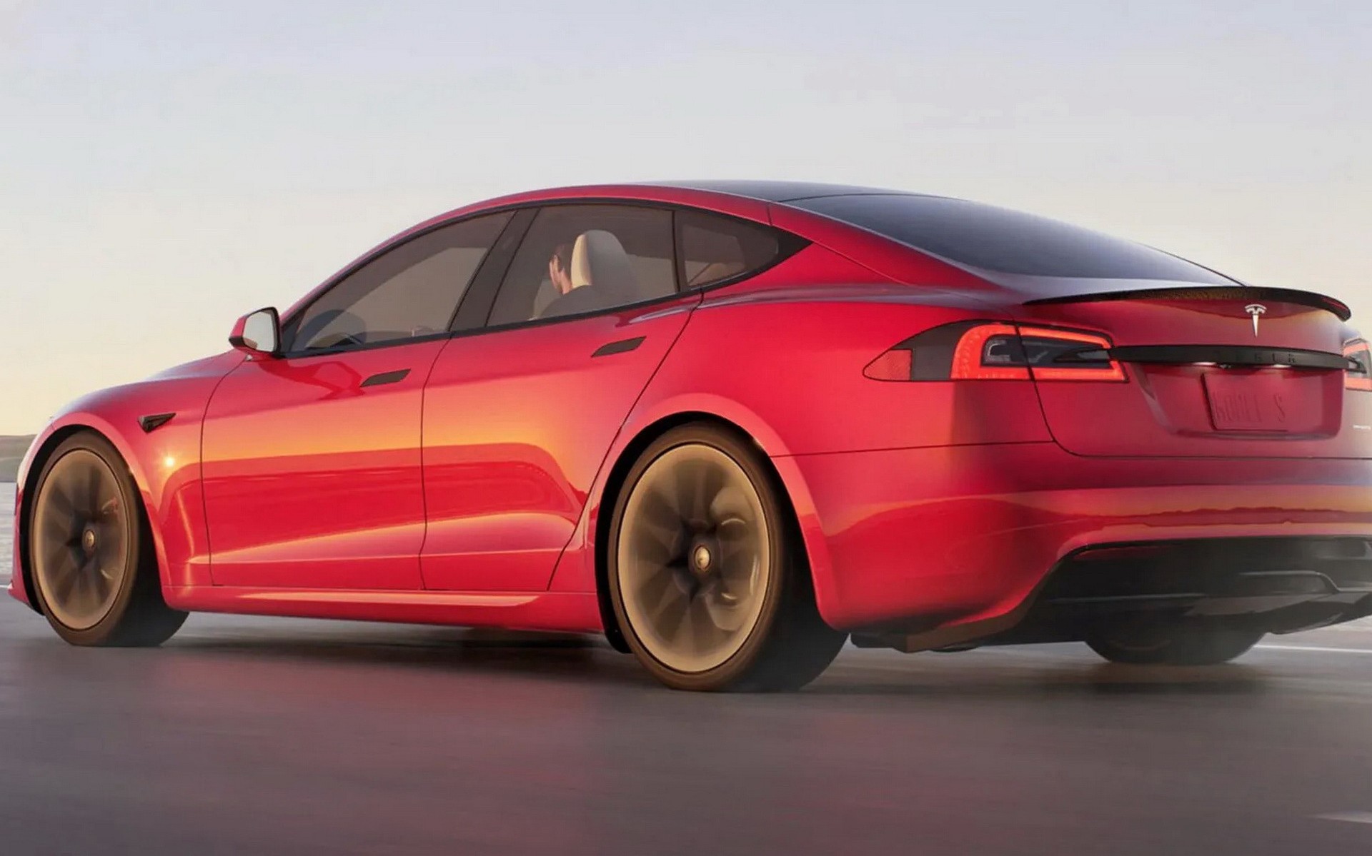 Tesla Model S Plaid: Επιταχύνει ταχύτερα απ’ ό,τι φρενάρει! [video]