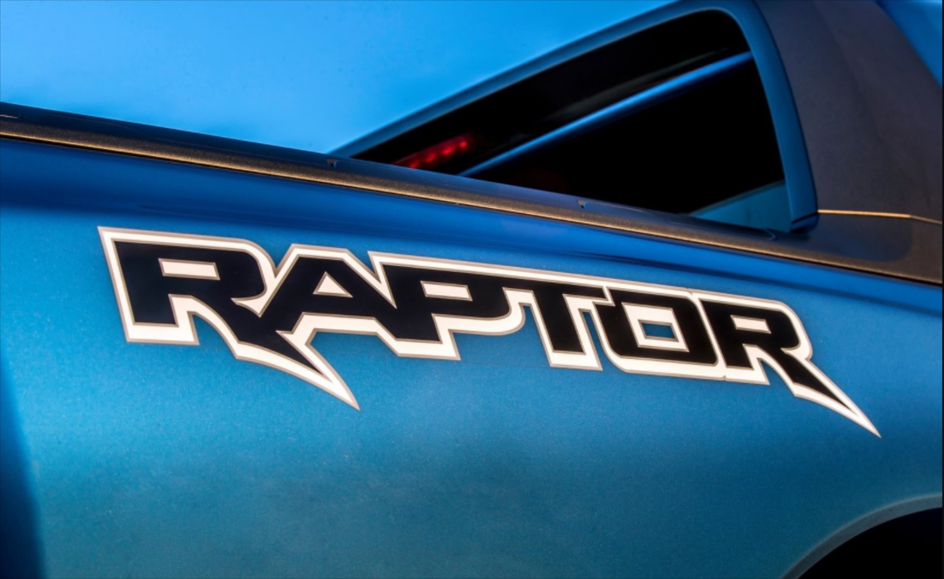 Άκου το νέο Ford Ranger Raptor του 2023 να βρυχάται! [Video]