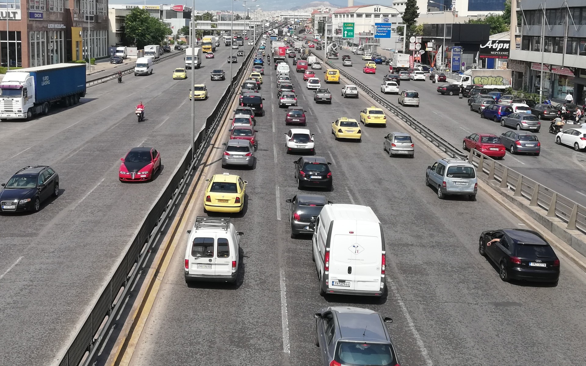 Τέλη κυκλοφορίας 2025: Αναλυτικά οι τιμές για όλα τα αυτοκίνητα