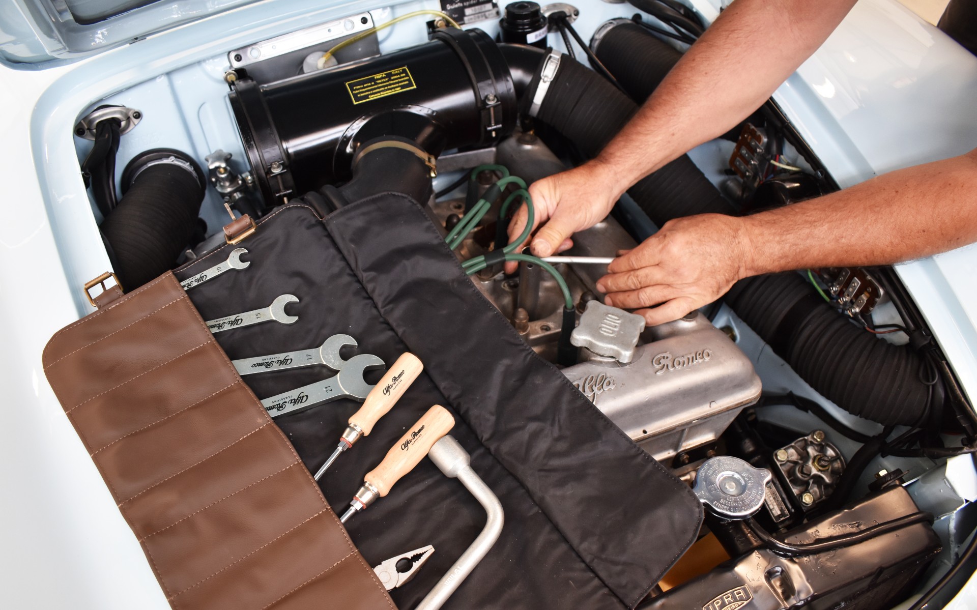 Ιδανικό δώρο για Alfisti: Ένα συλλεκτικό κιτ εργαλείων Alfa Romeo!