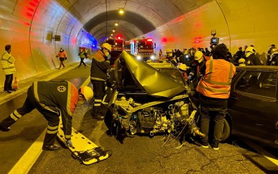 Άσκηση Πυροσβεστικής για απεγκλωβισμό τραυματιών στη σήραγγα των Τεμπών