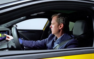 Ποιο Opel μπορεί να αναγνωρίσει οδηγό και επιβάτες [video]