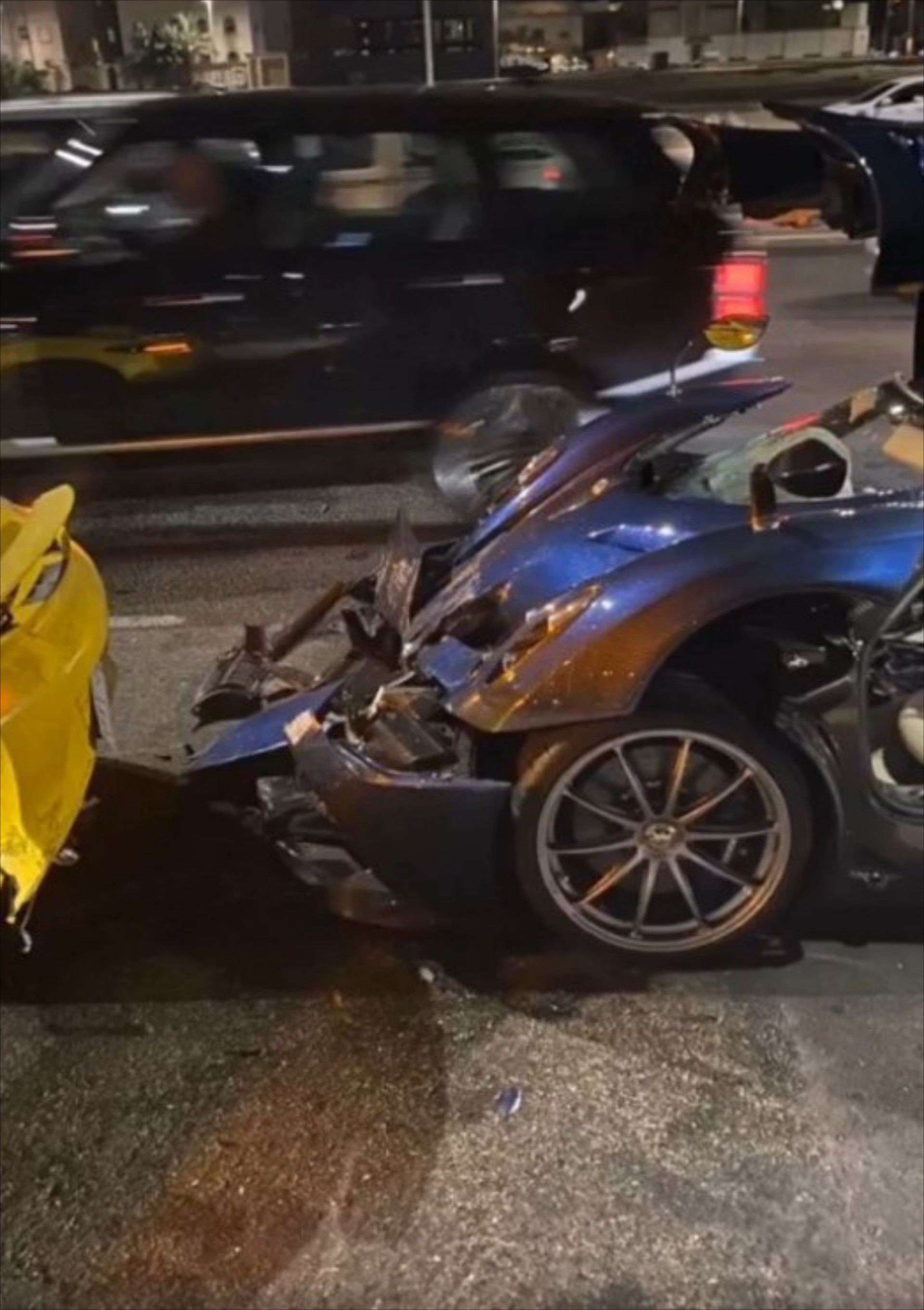 Η μοναδική Pagani Huayra Pearl τράκαρε, ξανά [video]