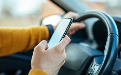 Νέα κάμερα καταγράφει όποιον κρατά κινητό