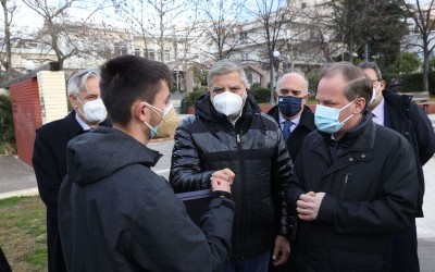 Αυτός είναι ο πρώτος 17χρονος με δίπλωμα οδήγησης στην Ελλάδα!