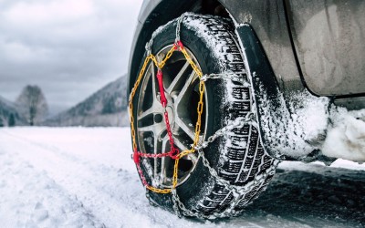 Σε ποιους τροχούς βάζω τις αλυσίδες χιονιού;